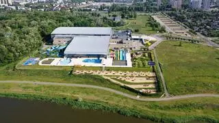 Utrzymanie nieczynnego obiektu kosztuje milion złotych miesięcznie - twierdzi prezes