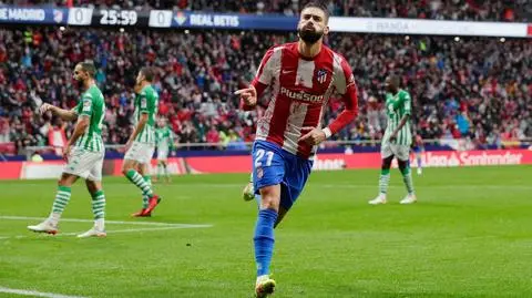 Atletico zakończyło serię Betisu. Mistrzowie Hiszpanii krok za czołówką