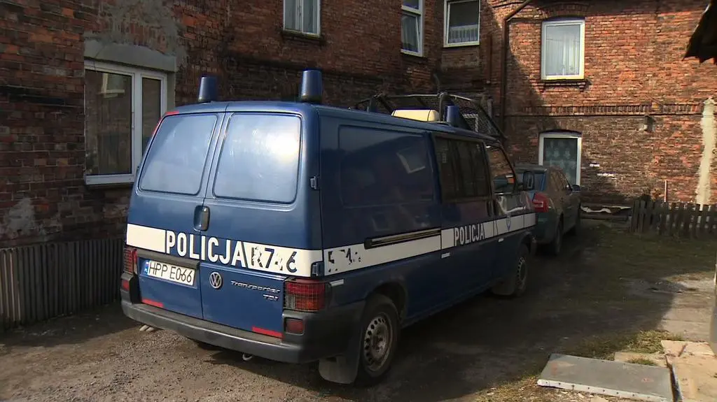 Czarna seria w Zawierciu. Matka bierze i sprzedaje dopalacze na oczach dzieci