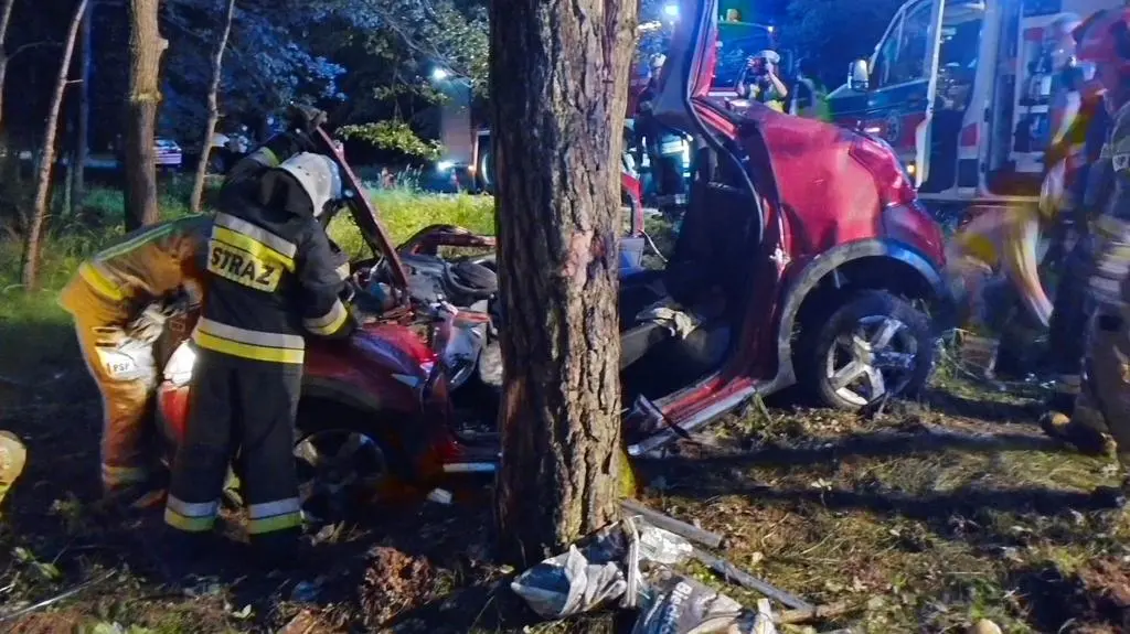 Poważny wypadek pod Poddębicami
