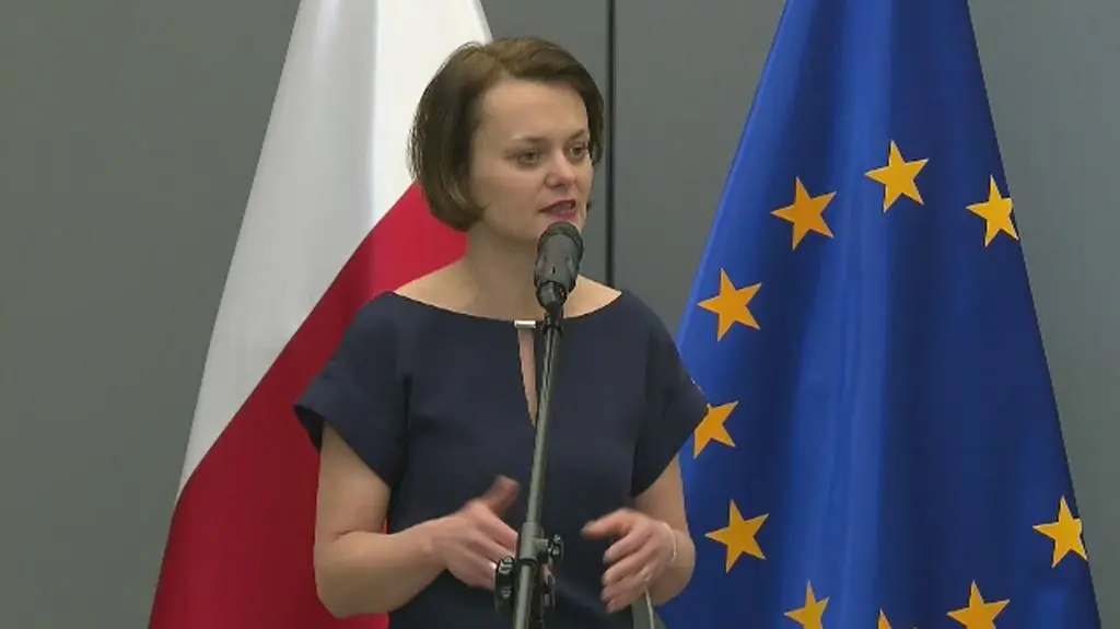 Jadwiga Emilewicz tłumaczy czym będzie zajmował się jej resort