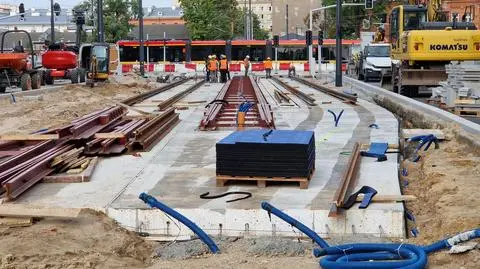 Tramwaj do Wilanowa. Opóźnia się oddanie dwóch ulic