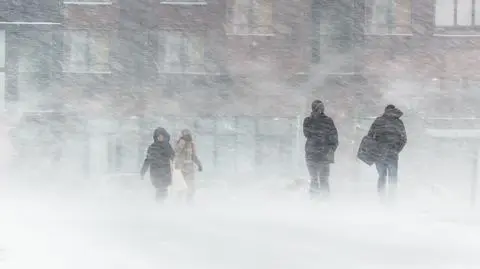 "Burze śnieżne są rzadkim zjawiskiem w Polsce". Synoptyk wyjaśnia, jak powstają