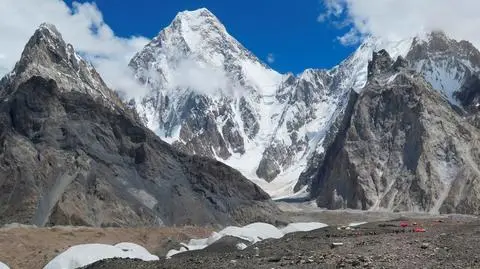 Szerpowie pobili rekord Polaków. Trwa walka o zdobycie K2 w zimie