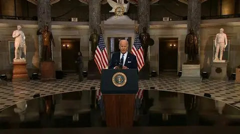 "Nasza konstytucja stawiła czoła najgorszemu zagrożeniu"