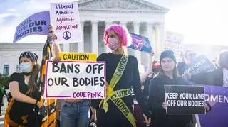 Protest zwolenników liberalizacji aborcji przed Sądem Najwyższym w Waszyngtonie. Zdjęcie z listopada 2021 roku