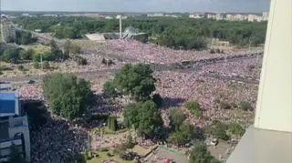 Zaucha o wiecu opozycji 