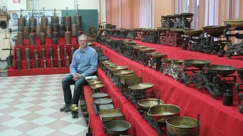 Marek Solecki ma największą w Polsce kolekcję lubelskich wag 