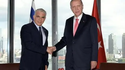 Coraz cieplej na linii Jerozolima-Ankara. Przywódcy Turcji i Izraela spotkali się pierwszy raz od blisko 15 lat 