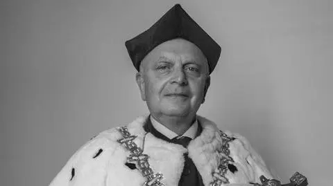 "Tracimy nie tylko rektora". Nie żyje prof. Andrzej Białkiewicz