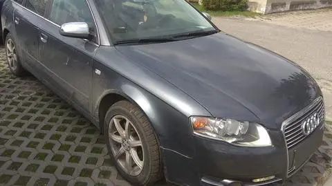 Policja zatrzymała 16-latka, który wsiadł za kółko osobówki bez prawa jazdy i uciekał przed policją