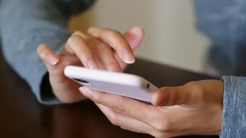 SMS-y od Ministerstwa Zdrowia