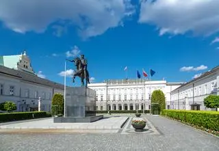 Nowy sondaż prezydencki. Przewaga maleje