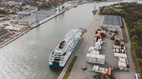 shutterstock_1707999859