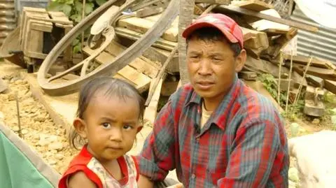 Chaos głód wykorzystywanie seksualne – Nepal dwa miesiące po trzęsieniu ziemi