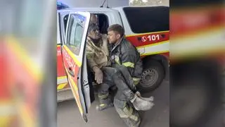 Uratowana kobieta trafiła do szpitala