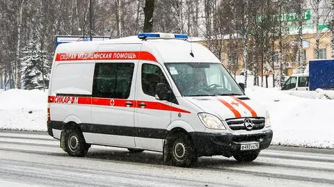 W uczelni w Petersburgu zawalił się strop