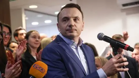 Łukasz Gibała na wieczorze wyborczym