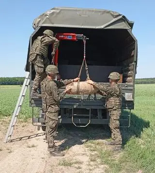 Niewybuch został zabezpieczony przez saperów