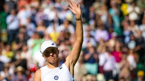 Wimbledon niewygodny dla liderek. Występ Świątek potwierdzeniem