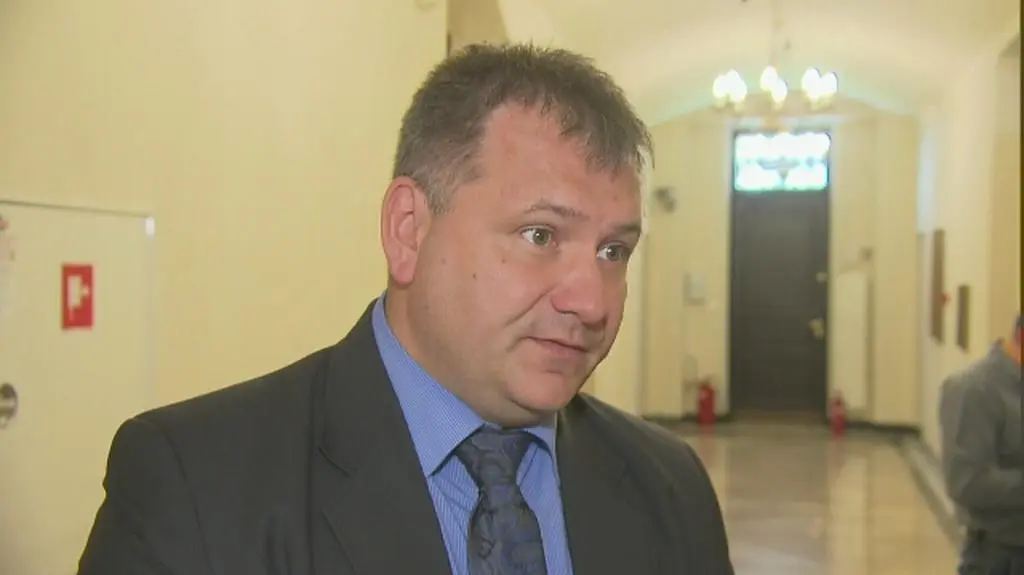 W ten sposób to możemy zamknąć sądy