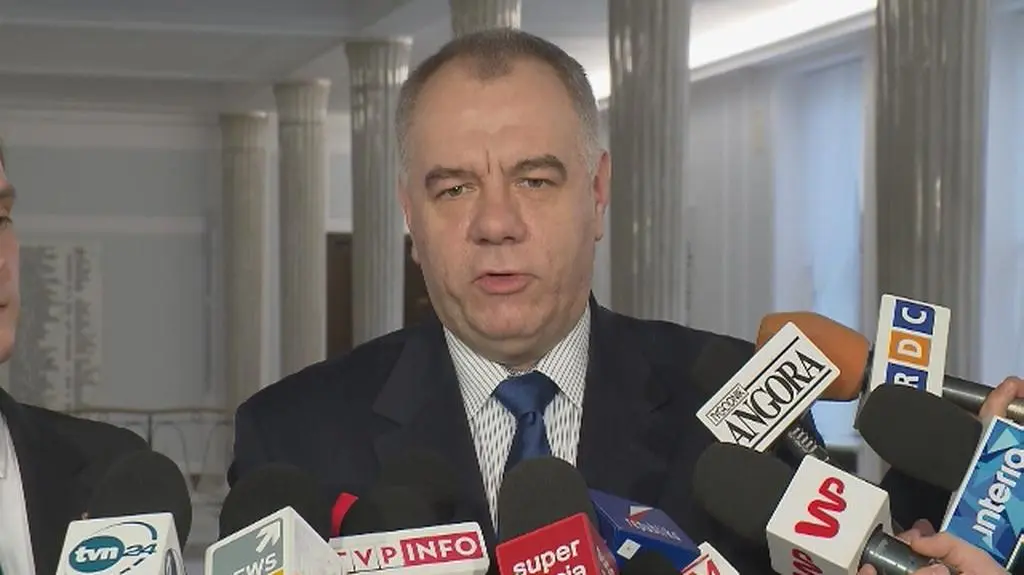 Sasin: uhonorowanie Lecha Wałęsy uchwałą jest przedwczesne