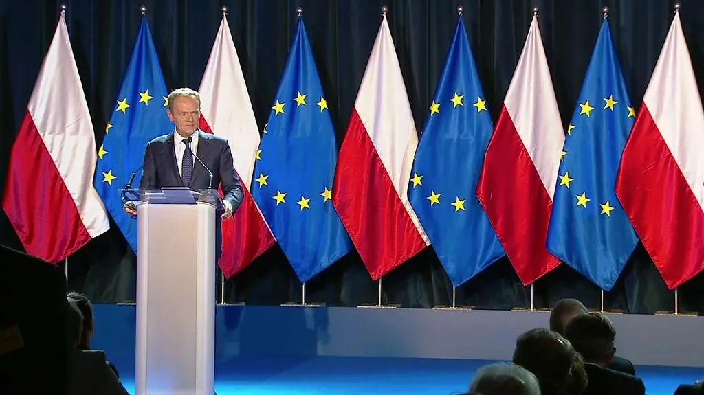 Tusk: nie jesteście sami drodzy nauczyciele