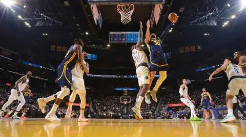 Wojownicy zadrżeli. Kontuzjowany Curry zmuszony do zejścia z parkietu