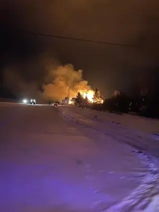 W pożarze stodoły zginęło 30 cieląt