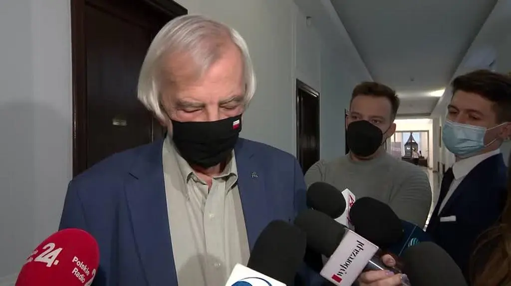 Terlecki: Edukacja powinna prowadzić do tego, by młodzi Polacy byli patriotami