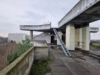 Willa na dachu bloku w Jastrzębiu-Zdroju