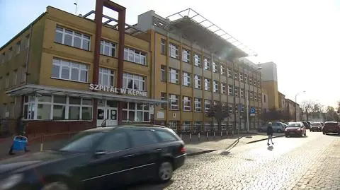 Przyszła w nocy do szpitala ze scyzorykiem, "szukała matki"