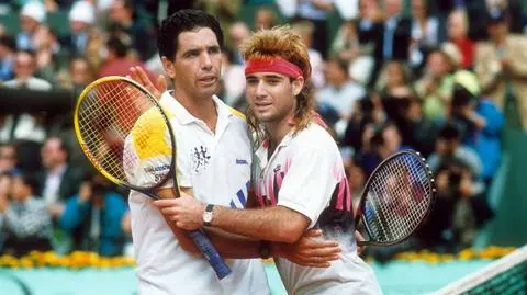 Agassi modlił się o tupecik, on wykorzystał dar. Tytuł, który zrobił różnicę