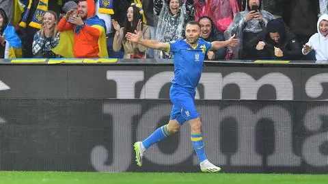 Ważne punkty Ukrainy. Kuriozalny gol na dobicie rywala