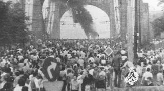 Przejście przez Most Grunwaldzki