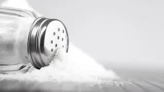 "Zacznijmy od bagietki". Naukowcy: zmiana receptury może zapobiec zawałom