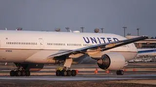 Samolot linii United Airlines, zdjęcie ilustracyjne 