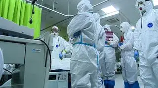 Record high 548 new coronavirus-related deaths