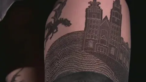 Some residents of Kraków outraged stockings with citys landmarks