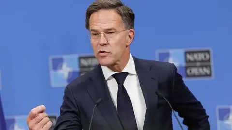 Mark Rutte podczas szczytu w Brukseli