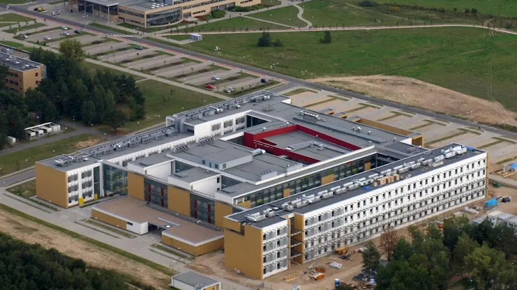 Widok ze strony północno-zachodniej