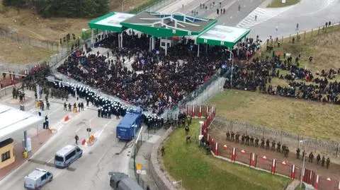 German FM: Poland deserves our solidarity in tackling migrants crisis