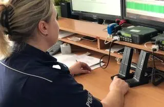 Pięciolatka zadzwoniło na 112. Informacje, które podała, pozwoliły na szybkie skierowanie pomocy (zdjęcie ilustracyjne) 