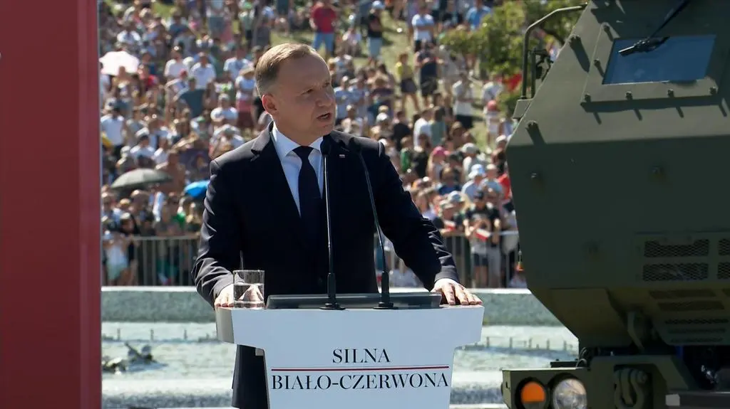 Defilada na Wisłostradzie