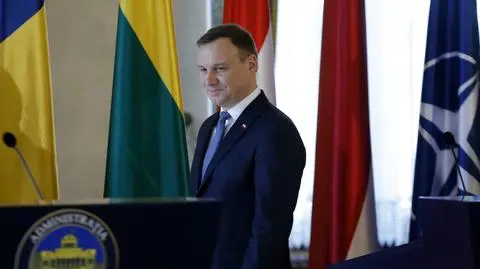 Prezydent Duda po zakończeniu obrad państw NATO w Rumunii