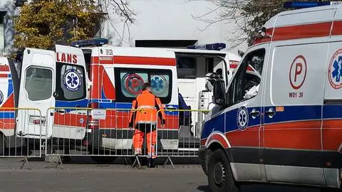 Ministerstwo ucięło niektórym pracownikom służby zdrowia dodatki covidowe