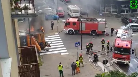 Pożar śmieciarki przy ulicy Kordeckiego