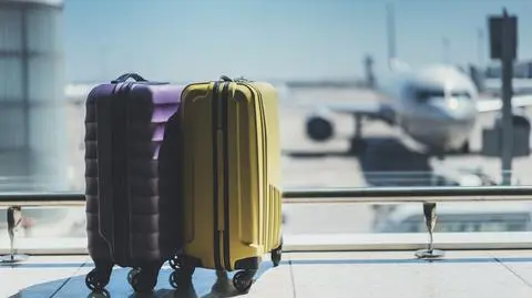 Wybrali się z rodzinami do Egiptu. Na lotnisku dowiedzieli się, że nigdzie nie polecą