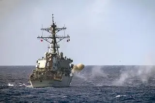 USS Benfold 