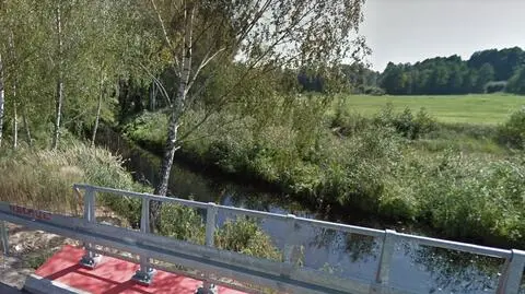 "Wujka" nie było, w mieszkaniu była krew i fragment dywanu. Ciało znaleźli w rzece